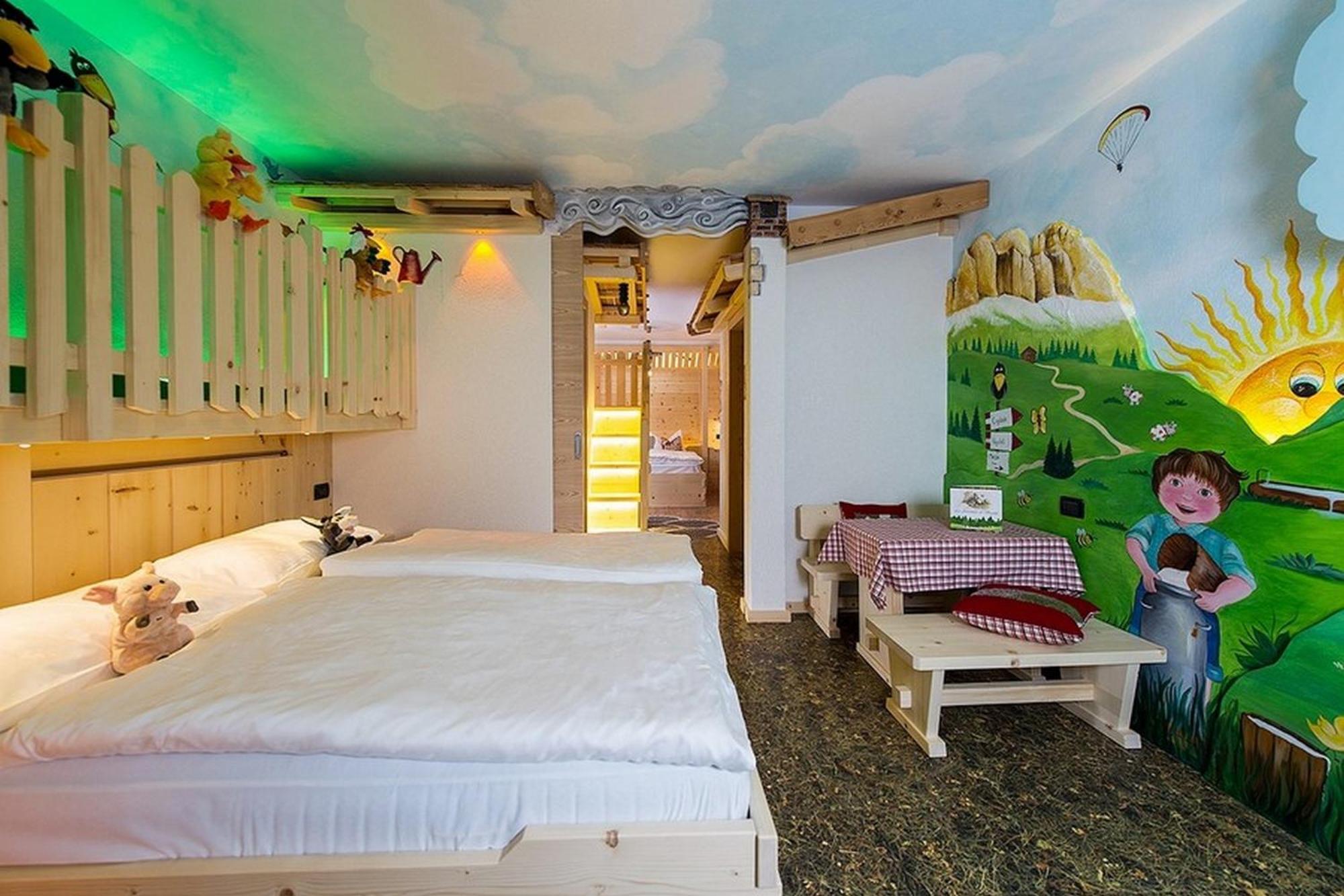 Mytime Hotels La Grotta Vigo di Fassa Quarto foto